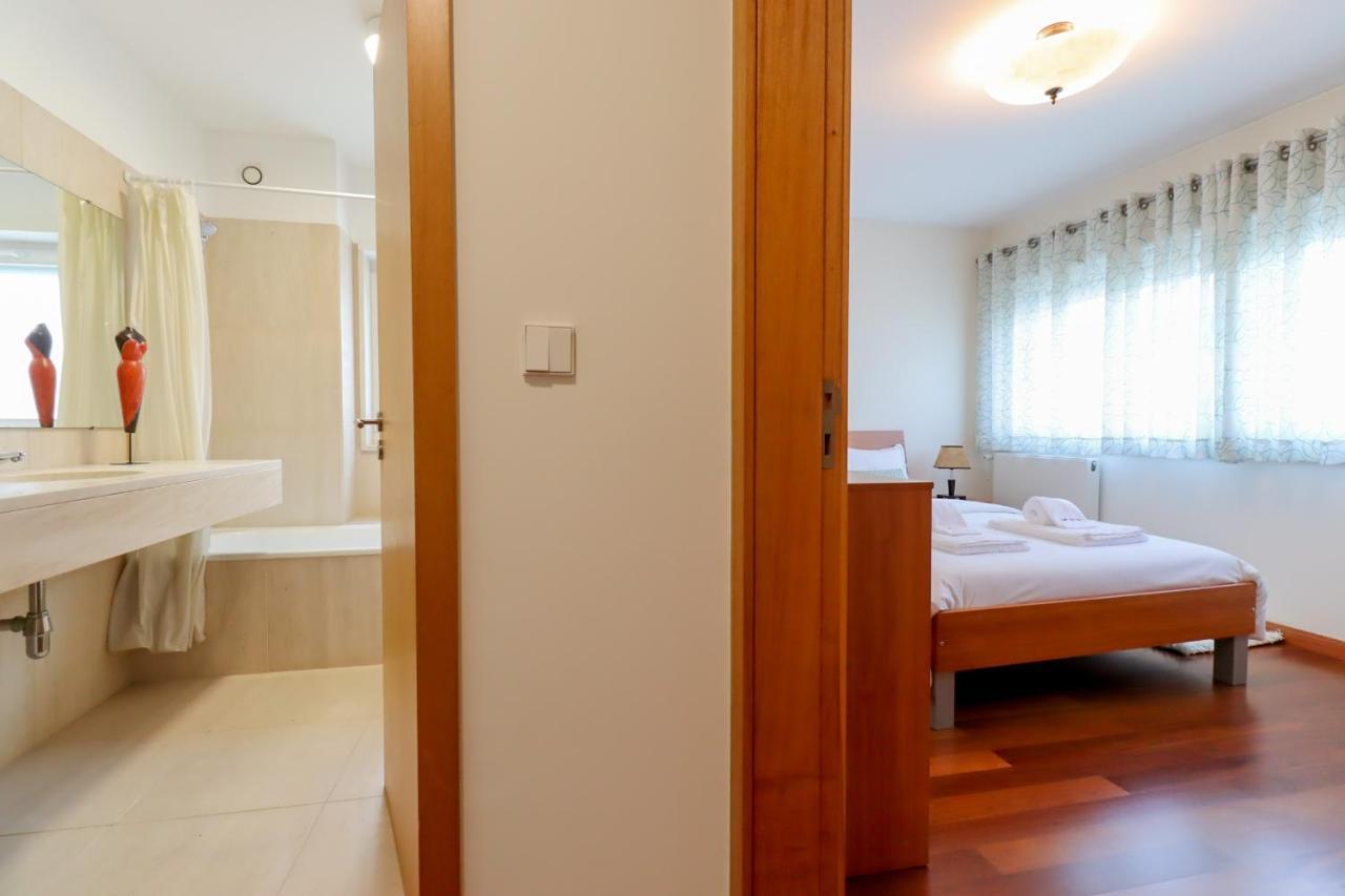 Sweet Living Viana - City Centre Apartment With Garage Viana do Castelo Dış mekan fotoğraf